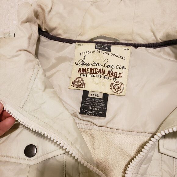 American Rag White Puffer Vest Fall Size Large - Picture 2 of 8